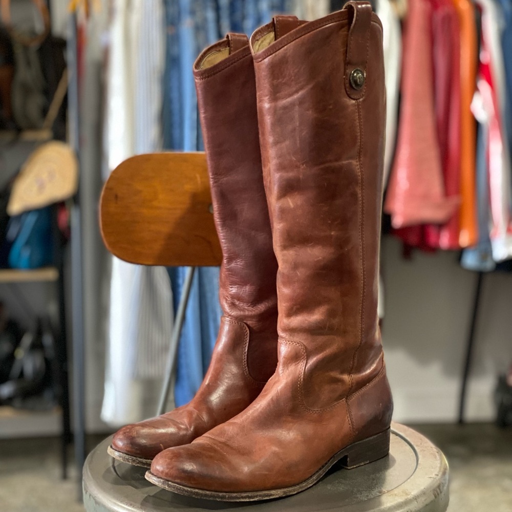 Frye Melissa button boots size 7.5